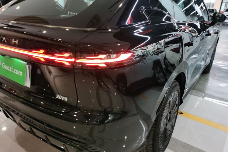 岚图汽车 岚图知音 2024款 长续航超充版车身外观9