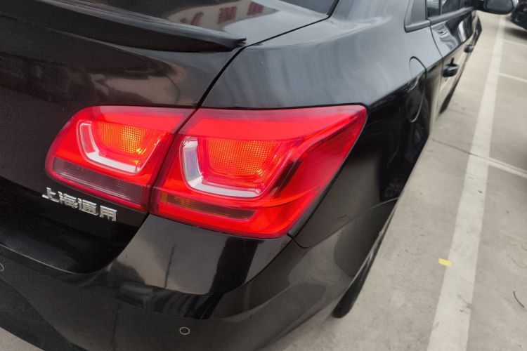 雪佛兰 科鲁兹 2015款 1.5L 经典 SE AT车身外观9