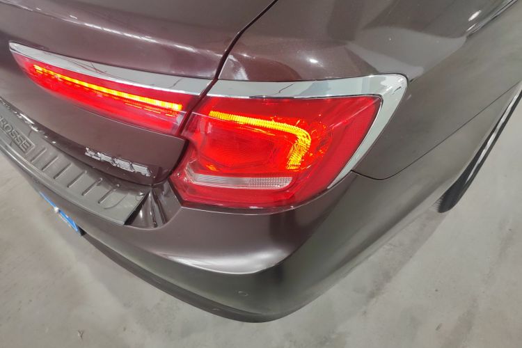 别克 君越 2016款 改款 28T 精英型车身外观6006