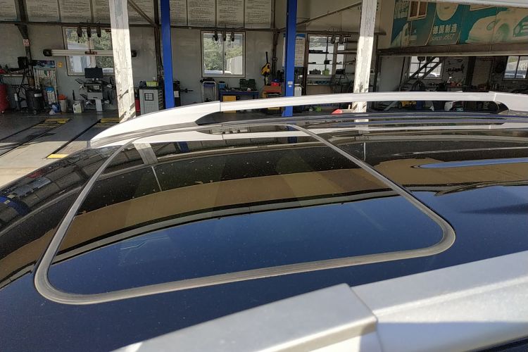 丰田 RAV4荣放 2020款 双擎  2.5L E-CVT两驱精英版局部细节57