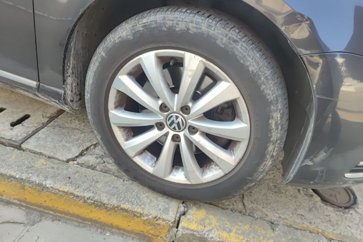 大众 迈腾 2013款 1.8TSI 领先型车身外观6007