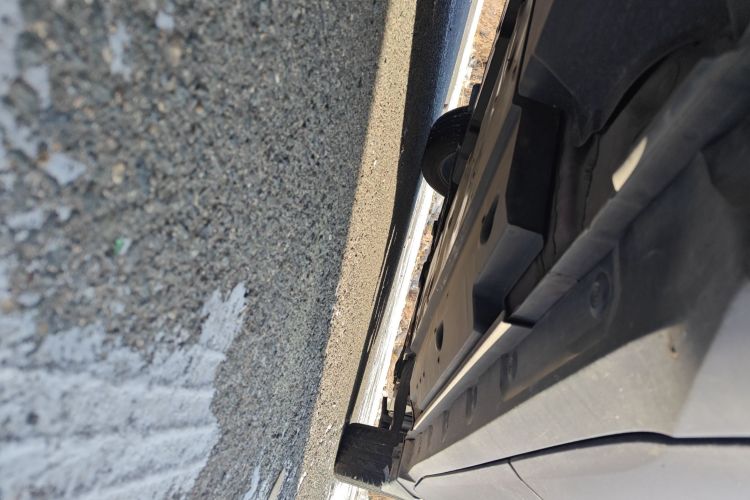 丰田C-HR 2018款 2.0L 领先天窗版 国V局部细节9002