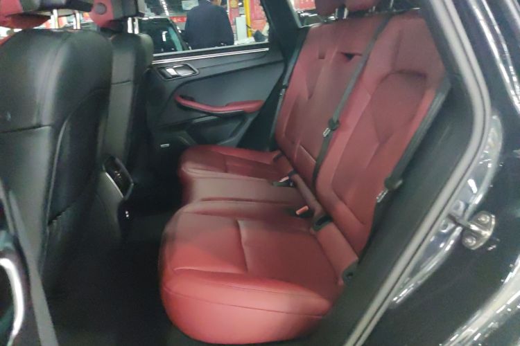 保时捷 2022款 Macan 2.0T中控内饰7004