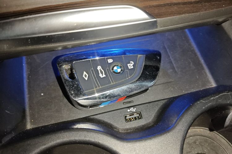 宝马5系 2021款 530Li xDrive 豪华套装中控内饰11