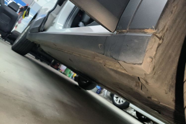 大众 途铠 2023款 1.5L 自动风尚版局部细节9001