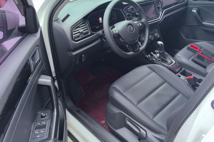 大众 T-ROC探歌 2020款 280TSI DSG两驱舒适型中控内饰20