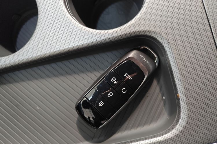 埃安 AION Y 2023款 Plus 610 乐享版中控内饰11