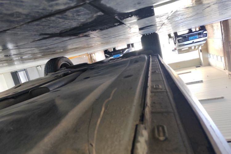 大众 途观L 2023款 改款 330TSI 自动两驱智享版局部细节9001