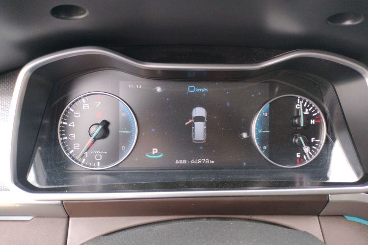 众泰 大迈X7 2018款 2.0T 自动尊贵型中控内饰14