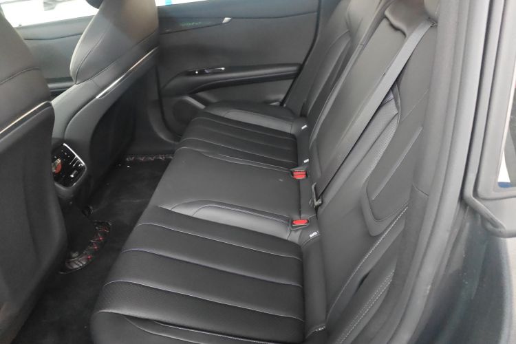 深蓝汽车 深蓝L07 2024款 230Max乾崑智驾ADS SE增程版中控内饰21