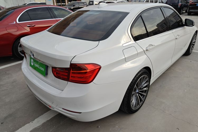 宝马3系 2015款 320Li 超悦版时尚型车身外观7