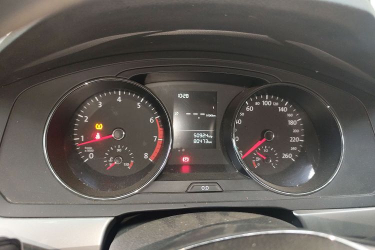 大众 凌渡 2015款 230TSI 手动风尚版中控内饰14