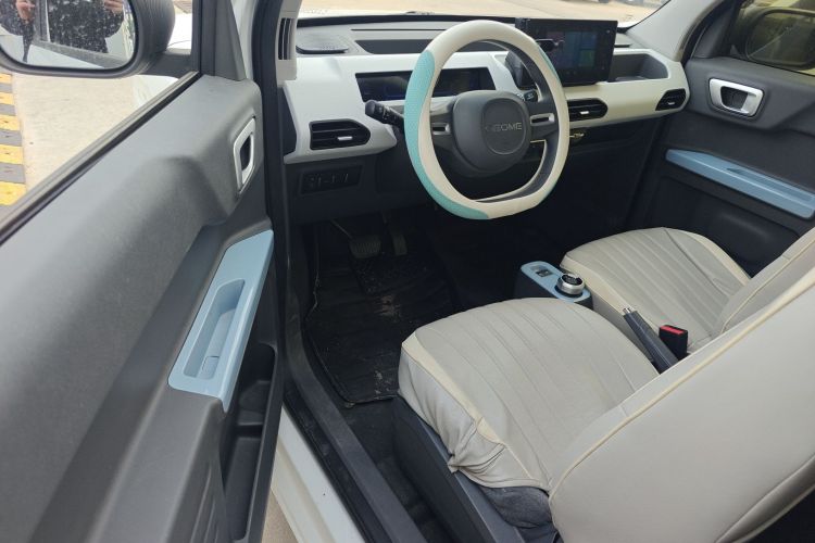 吉利银河 2024款 熊猫mini 200km 耐力熊中控内饰20