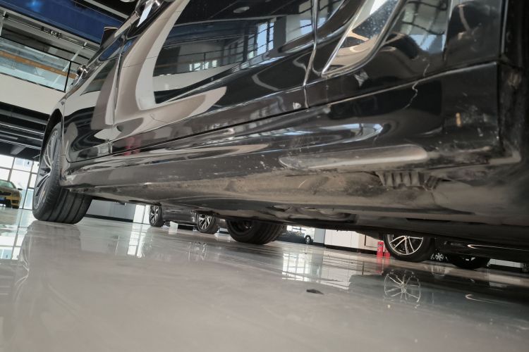 宝马5系 2023款 530Li 领先型 M运动套装局部细节9001