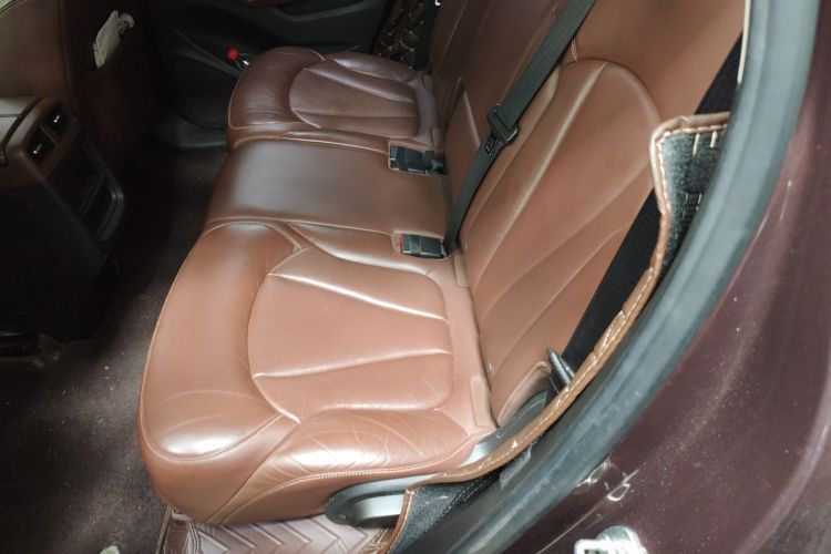 别克 昂科威 2018款 28T 四驱精英型中控内饰21