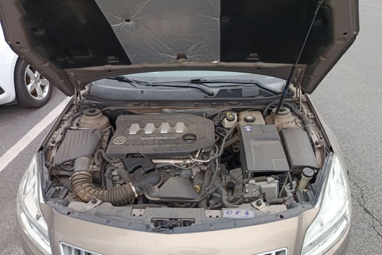 别克 君威 2012款 2.0L 舒适版局部细节24