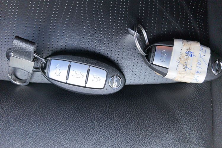 日产 天籁 2021款 2.0L XE 专享版中控内饰11