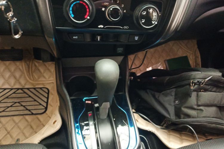 本田 竞瑞 2017款 1.5L CVT经典版中控内饰18