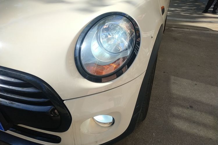 MINI 2016款 1.5T COOPER 五门版局部细节36