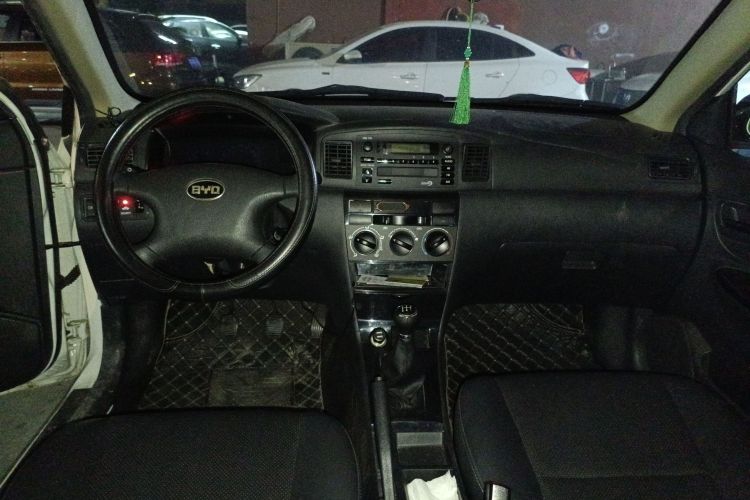 比亚迪F3 2020款 1.5L 手动经典型中控内饰7002