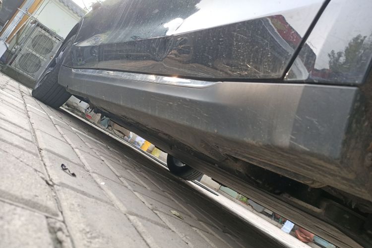 红旗E-QM5 2023款 改款 基础出行版局部细节9001