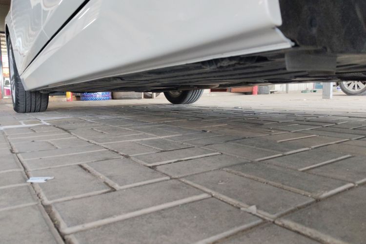 宝马3系 2016款 320Li 时尚型局部细节9002