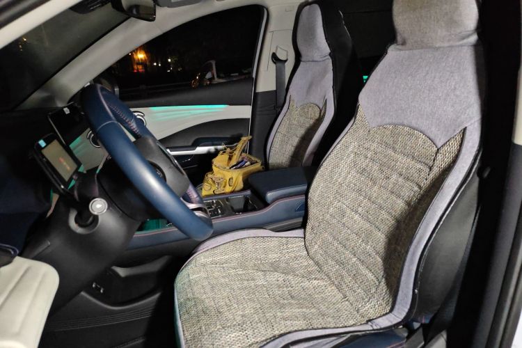 比亚迪 元PLUS 2022款 510KM 旗舰型局部细节19