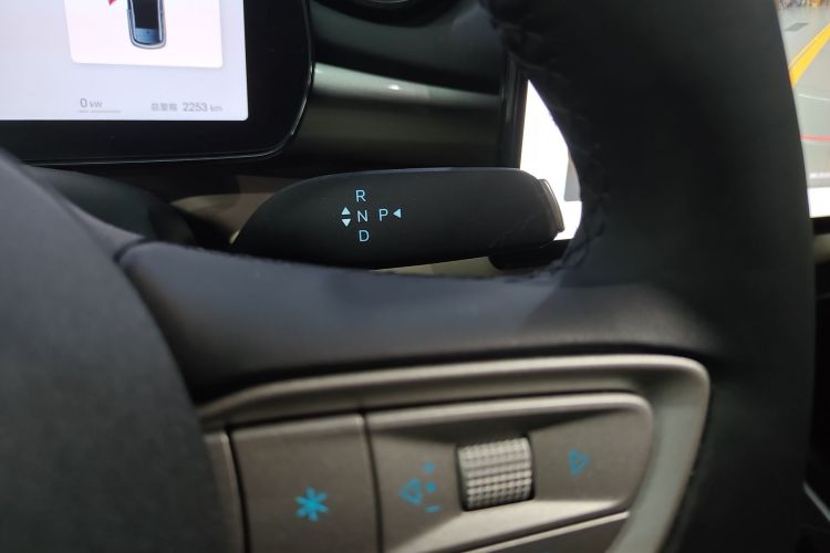 比亚迪 海豚 2025款 智驾版 420km 自由版局部细节18