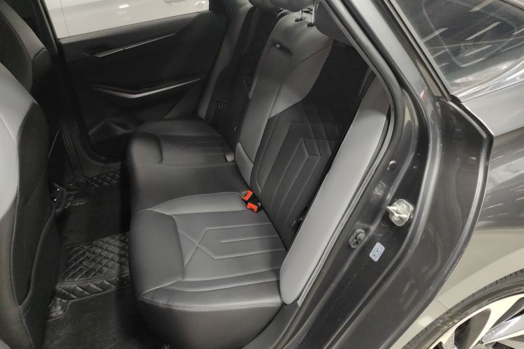 长安 锐程PLUS 2023款 1.5T DCT领悦型中控内饰21