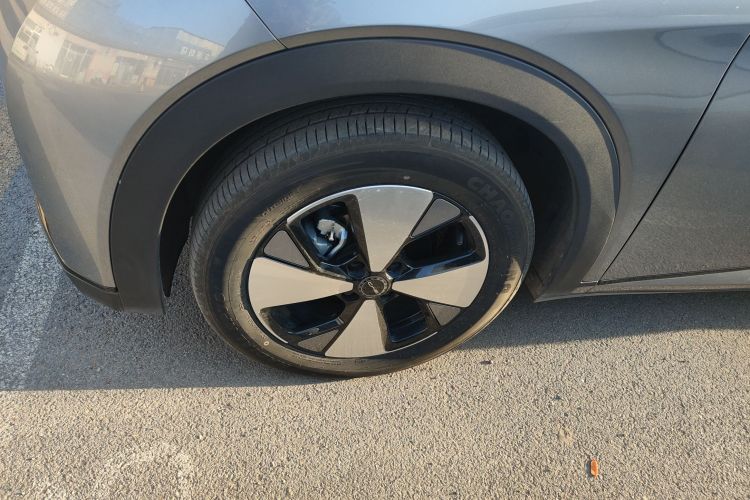 比亚迪 海豚 2023款 420km 时尚版车身外观6007