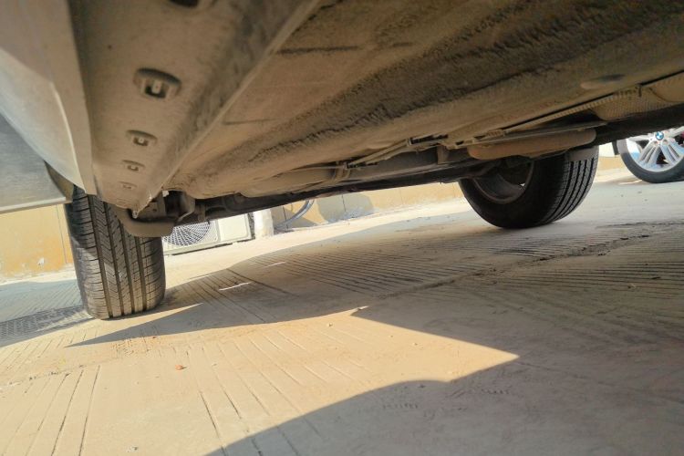 观致5 2016款 1.6T 自动精英型局部细节9001