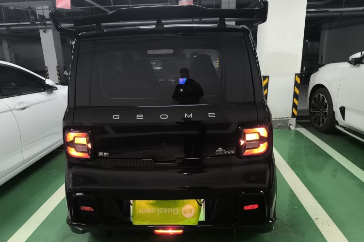 吉利银河 2025款 210km 熊猫卡丁车身外观6
