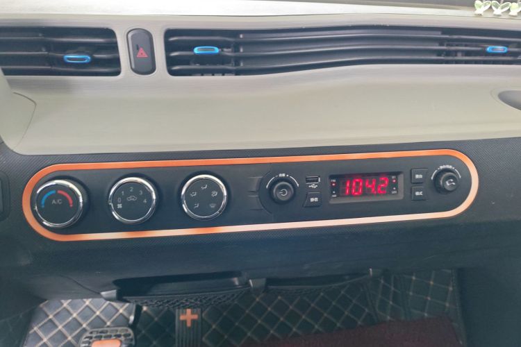 五菱汽车 宏光MINIEV 2020款 自在款 磷酸铁锂中控内饰16