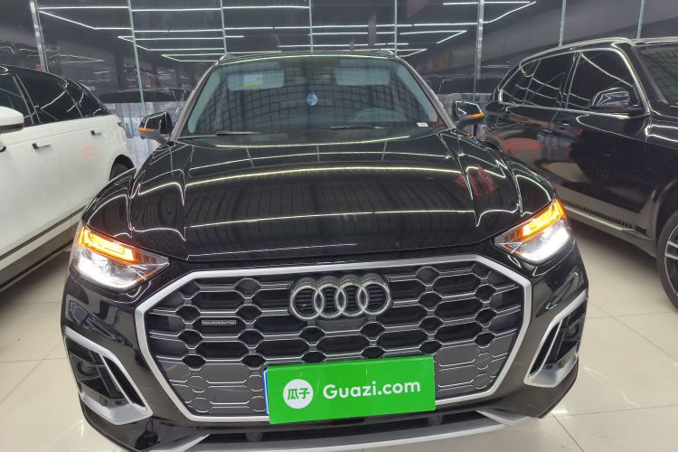 奥迪Q5L 2025款 40 TFSI 时尚动感型车身外观6001