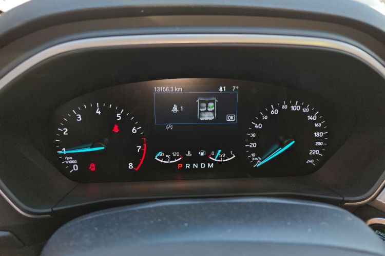 福特 福克斯 2020款 三厢 EcoBoost 180 自动锋潮型中控内饰14