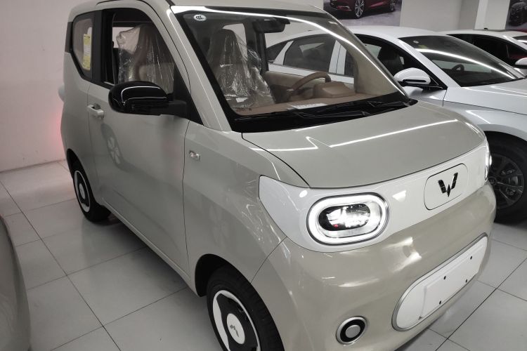 五菱汽车 宏光MINIEV 2024款 第三代 215km 青春版车身外观6002