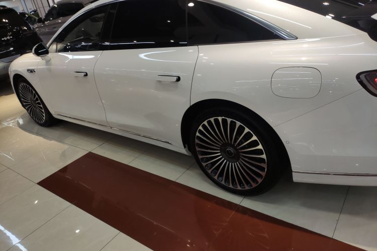 鸿蒙智行 享界S9 2024款 纯电 Ultra 四驱旗舰版车身外观6003