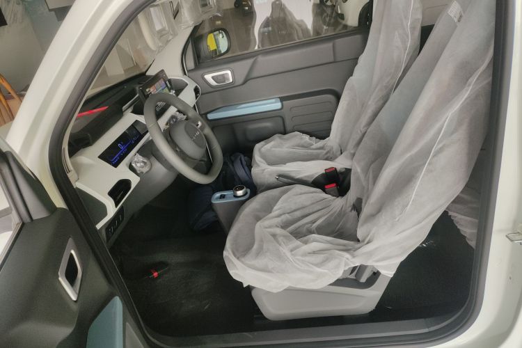 吉利银河 2024款 熊猫mini 200km 龙腾PRO版中控内饰19