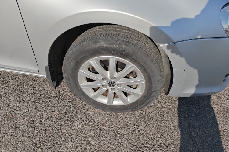 大众 宝来 2012款 1.6L 自动时尚超值版车身外观6007