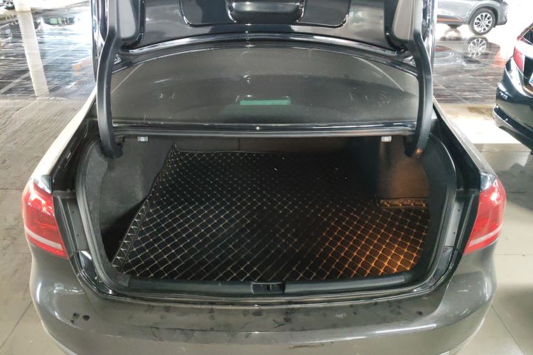 大众 帕萨特 2014款 1.8TSI DSG御尊版局部细节23