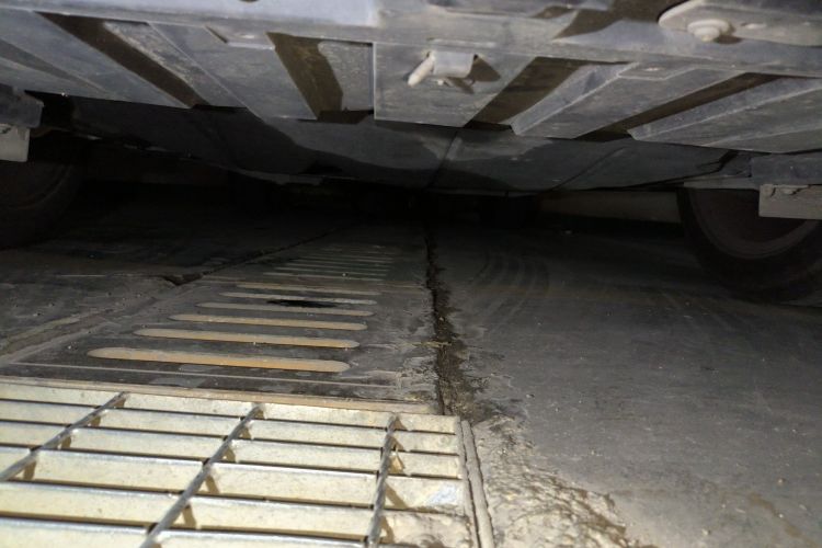 雷诺 Espace经典 2018款 TCe 300 旷逸版局部细节9005