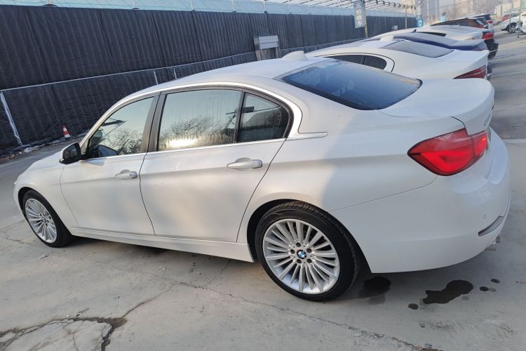 宝马3系 2018款 320Li 时尚型车身外观4