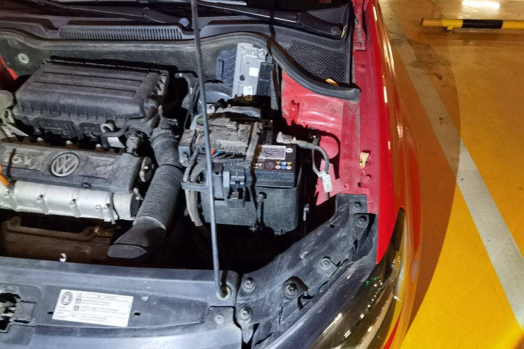 大众 Polo 2013款 1.4L 自动舒适版局部细节9007