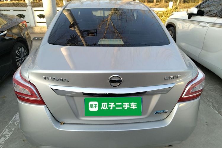 日产 天籁 2013款 2.0L XL舒适版车身外观6