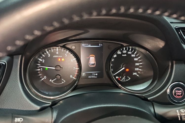 日产 奇骏 2020款  2.5L XL ITS CVT 4WD豪华领航版中控内饰14