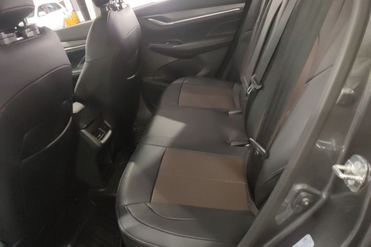 长安CS55PLUS 2021款 蓝鲸版 1.5T DCT豪华型中控内饰21