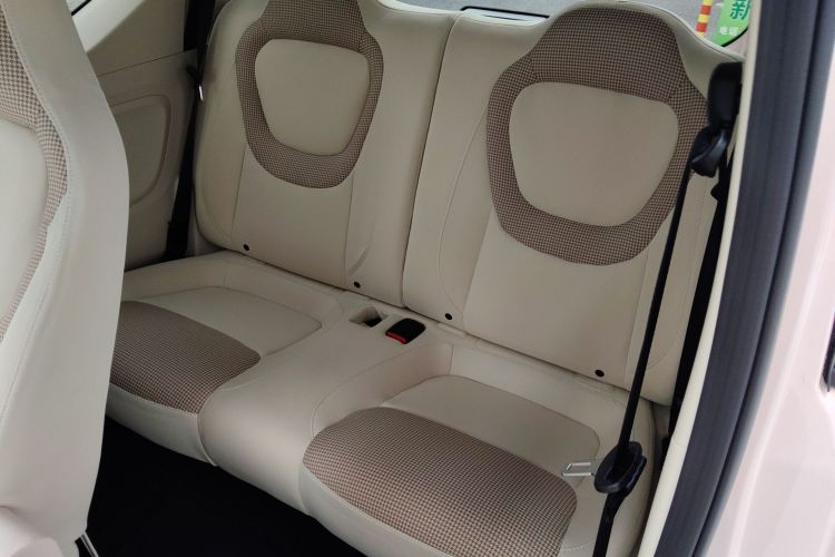 五菱汽车 宏光MINIEV 2024款 第三代 215km 进阶版中控内饰21