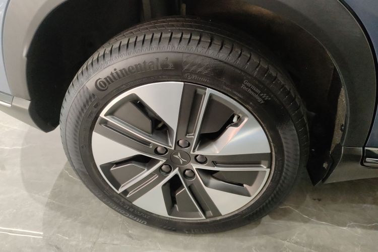 小鹏G3 2022款 G3i 520G+车身外观6008