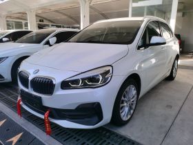 宝马2系旅行车 2018款 218i 领先型