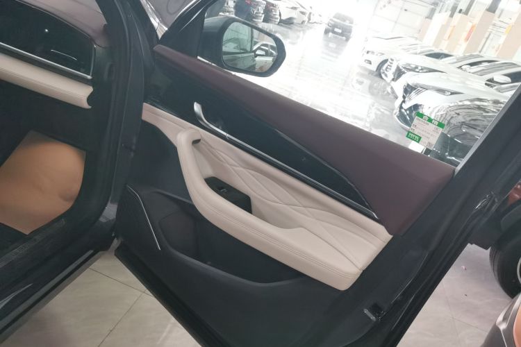 吉利汽车 星越L 2021款 2.0TD DCT EVO两驱尊贵型中控内饰42